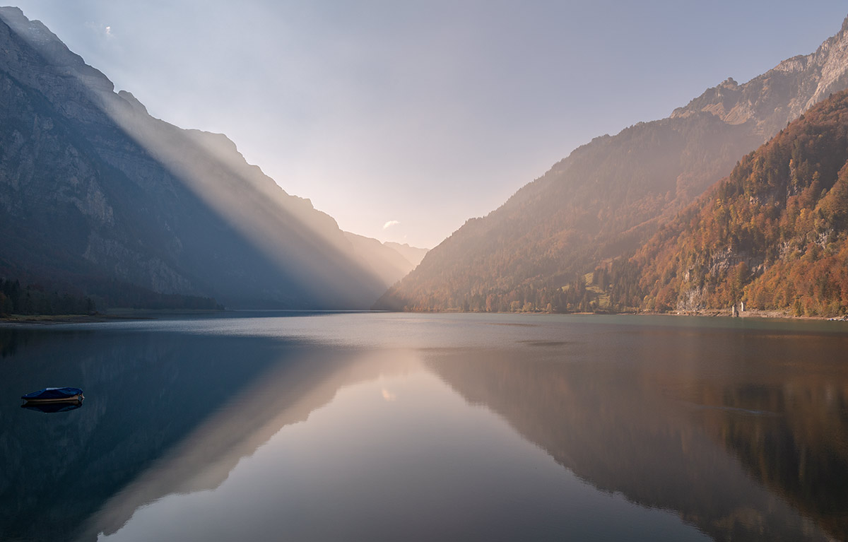 compHerbst20.10.2018KlöntalerseeDSC_2103Pano-93%.jpg