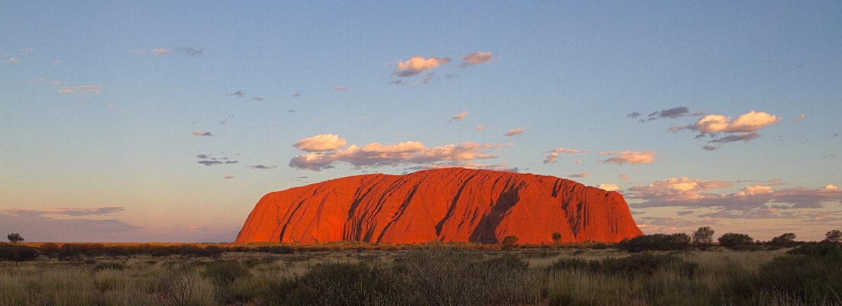 Uluru.jpg